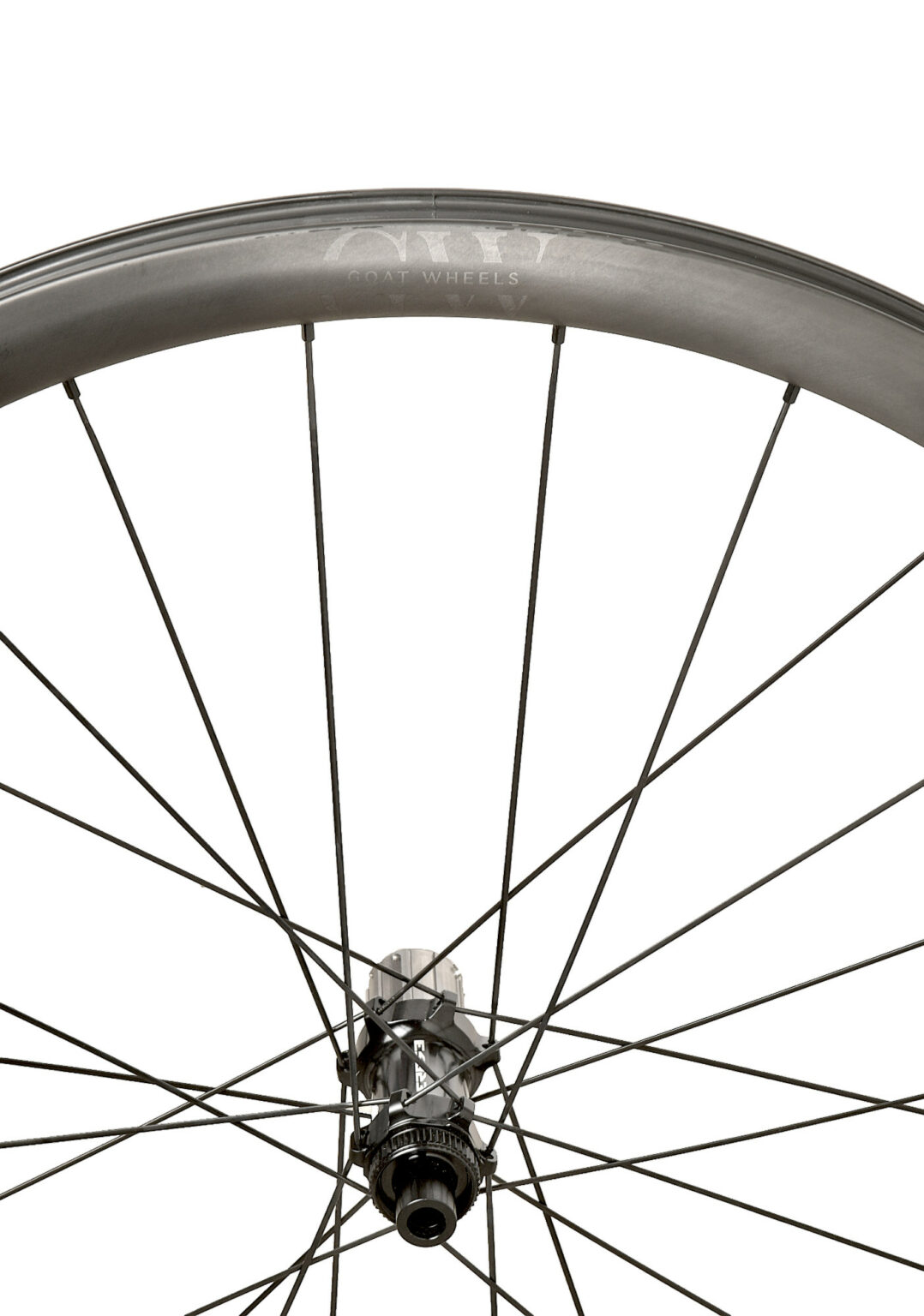 Vue de face des roues carbone pour la montagne Mountain Goat D35.2