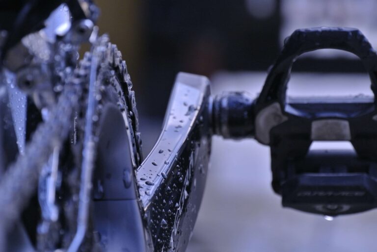 Comment bien nettoyer vos jantes vélo en carbone ?