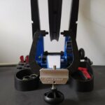 roue de vélo sur un pied de dévoilage professionnel